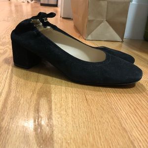 Everlane Black Suede Day Heel